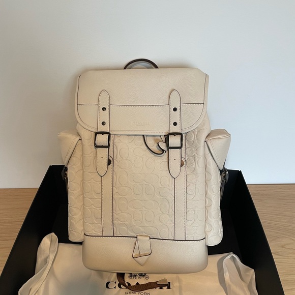 Coach Hitch Backpack in White Signature Leather - Picture 6 of 10